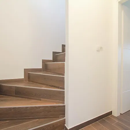 Iva Apartment *